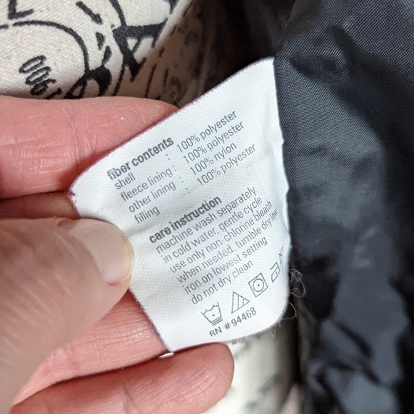 ✨ Esprit Size M Black Quilted Zip Up Jacket – Lined, Cozy & Stylish 🧥 - Picture 8 of 13